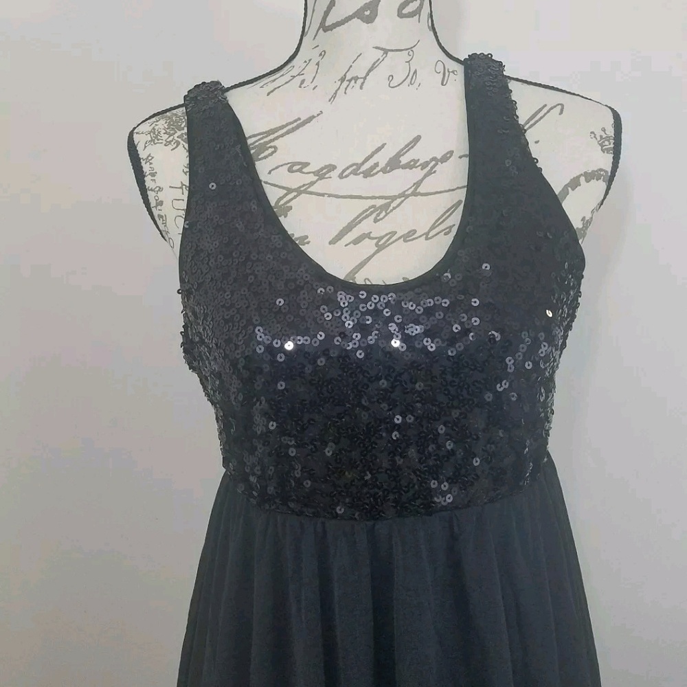 Apt 9 women Ebellished Bust large